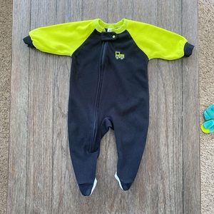 4/$20 Gerber boys footie sleeper pajamas 6-9 months